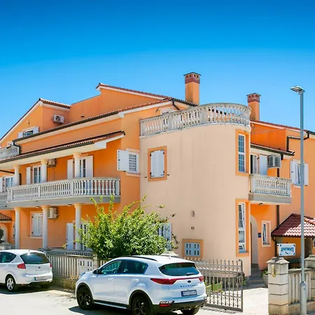Appartement Marco Polo - M2 First Floor - Mpolo Medulin