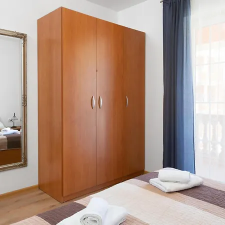 Marco Polo - M2 First Floor - Mpolo *