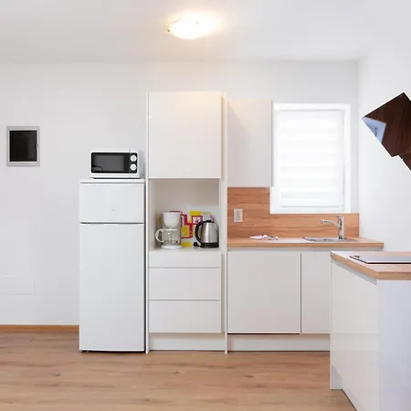 Marco Polo - M2 First Floor - Mpolo Apartament *